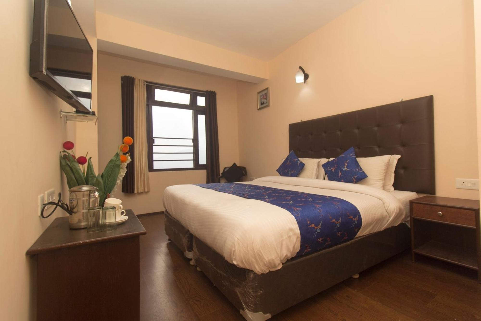Collection O Hotel Shantiniketan 강토크 외부 사진