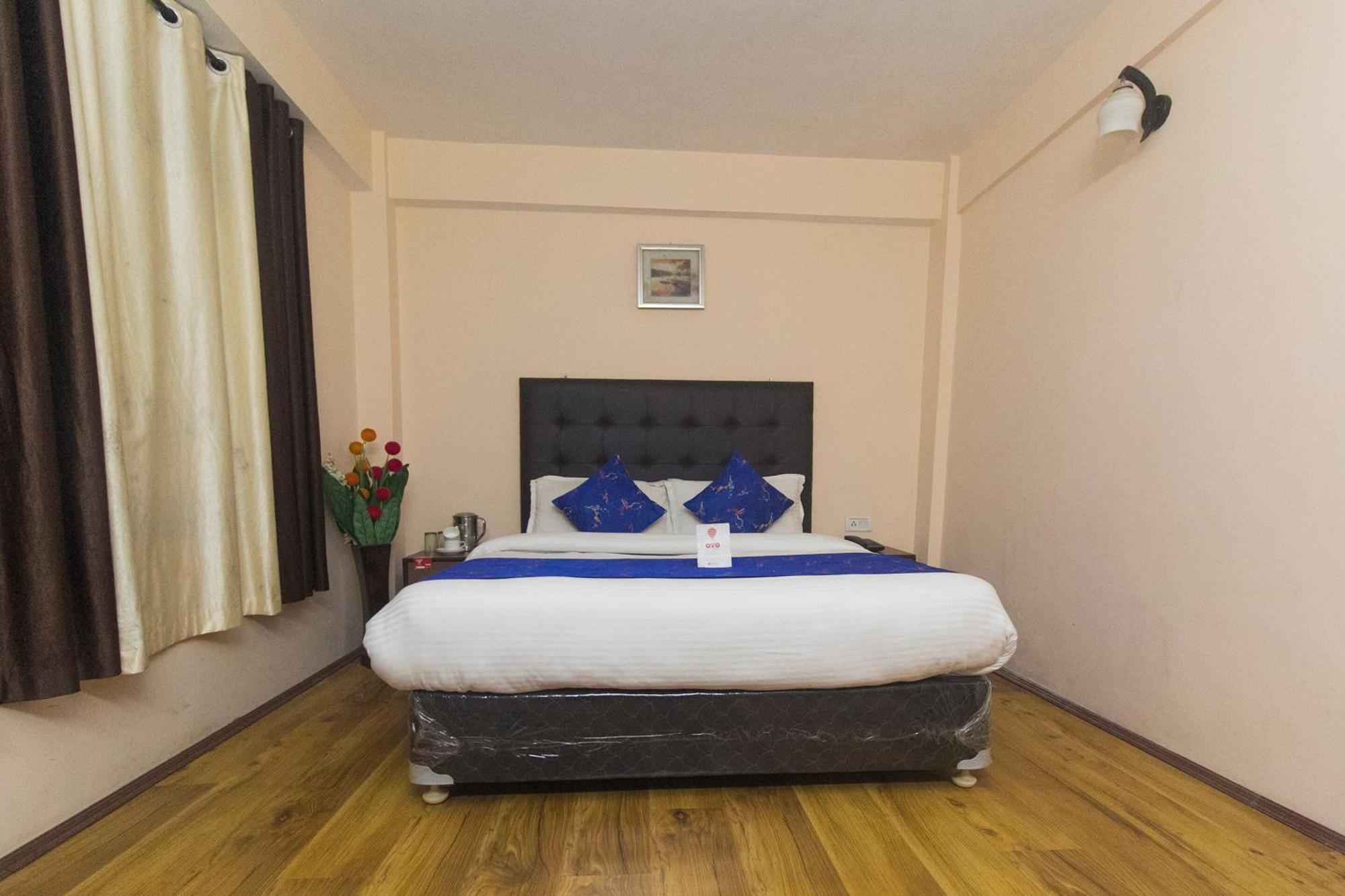 Collection O Hotel Shantiniketan 강토크 외부 사진